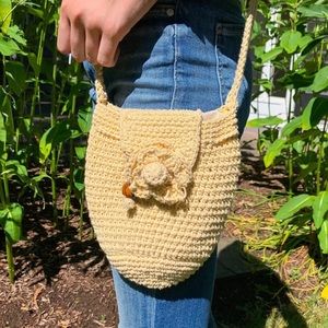 KNIT SHOULDER BAG
